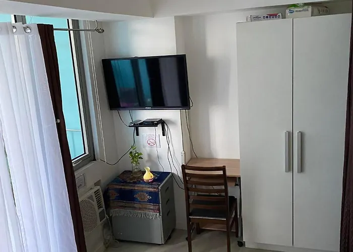 Affordable Staycation Near Airport Aparthotel Manila