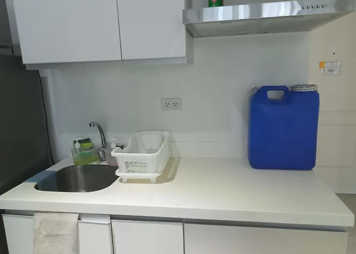 Aparthotel Affordable Staycation Near Airport Manila